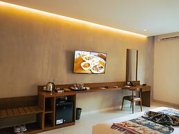 Kambaniru Beach Hotel & Resort