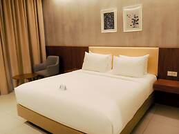 Kambaniru Beach Hotel & Resort