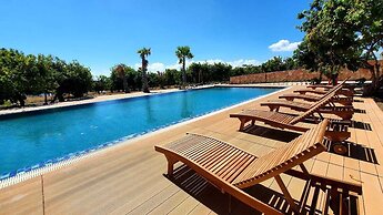 Kambaniru Beach Hotel & Resort