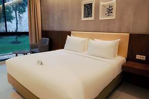 Kambaniru Beach Hotel & Resort