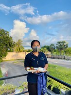 Kambaniru Beach Hotel & Resort