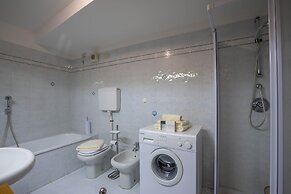 Cozy Apartment In The Heart Of Riva