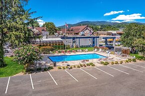 Suburban Studios Middlesboro