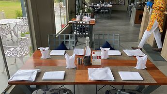 WelcomHeritage Cheetagarh Resort and Spa