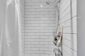 RESTAURANT on site. Walk to everything by RedAwning