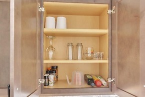 RESTAURANT on site. Walk to everything by RedAwning