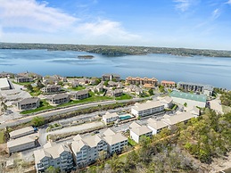 Dog-Friendly Quiet Cove Condo with Pool by RedAwning