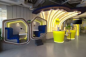 YELLO Hotel Kuta Beachwalk Bali