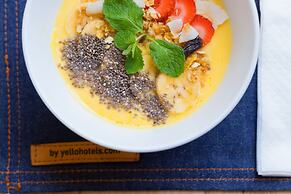 YELLO Hotel Kuta Beachwalk Bali