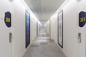 YELLO Hotel Kuta Beachwalk Bali