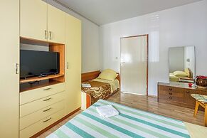 Vir Island Apartments Basic