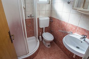 Vir Island Apartments Basic