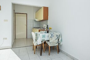 Apartment Basic 2