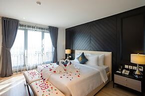 Rex Quang Binh Hotel