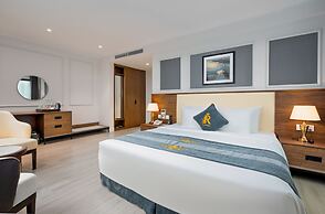 Rex Quang Binh Hotel