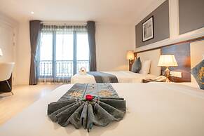 Rex Quang Binh Hotel