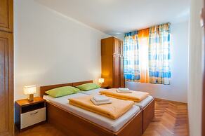 A3 Apt w Balcony & sea View,2 min Walking to Beach