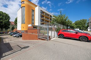 Cherry Garden Apartments by Renters