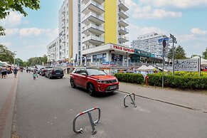 Reymonta Apartments by Renters