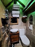 Hocus Pocus Tiny Hotel