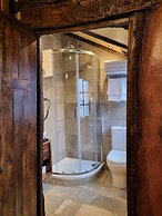 Hocus Pocus Tiny Hotel