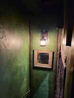 Hocus Pocus Tiny Hotel