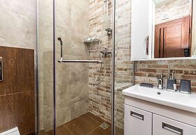 More Apartments na Estonskoy 37 k3