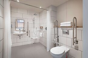 Hampton by Hilton Tashkent