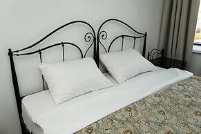 Apartment Etazhydaily Radius