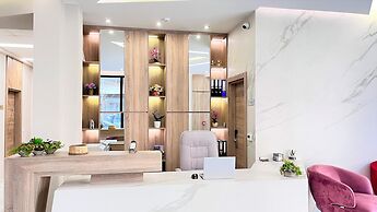 Inter Holiday Apartments