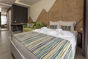 Inter Holiday Apartments