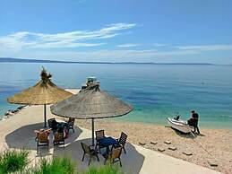 A5 - apt With 2 Balconies, 5 min Walking to Beach