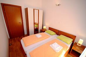 A7 - apt With 2 Balconies, 5 min Walking to Beach