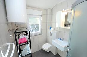 A7 - apt With 2 Balconies, 5 min Walking to Beach