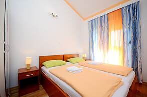 A7 - apt With 2 Balconies, 5 min Walking to Beach