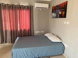 Captivating 2-bed Ensuite Apartment in Accra