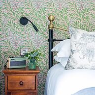 The Bell at Sapperton