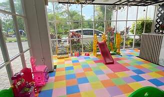 Front One Budget Boyolali