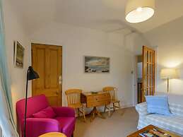 Dunlin - 1 Bedroom Seaside Apartment