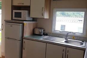2br-pool-garden-parking-wifi-sleeps6