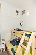 Comfortable Classy Apartment Close to Znjan Beach