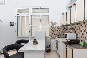 Comfortable Classy Apartment Close to Znjan Beach