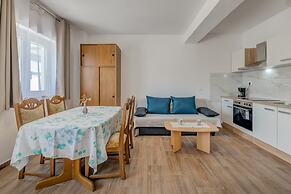 Vacation House With the Pool, Near River Cetina