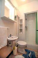 Large Apartment w. big Terrace, Next to the Beach