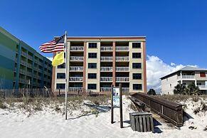 Harbour Place 511 3 Bedroom Condo by RedAwning