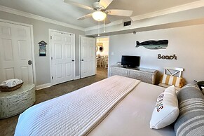 Harbour Place 511 3 Bedroom Condo by RedAwning