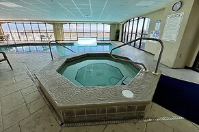 Harbour Place 511 3 Bedroom Condo by RedAwning