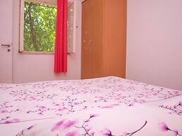 Romantic Apartment With big Garden and Grill