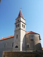 Romantic Apartment With big Garden and Grill