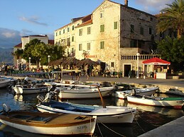 Romantic Apartment With big Garden and Grill